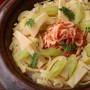 ※表示価格は税込サービス料別(10%)の価格です