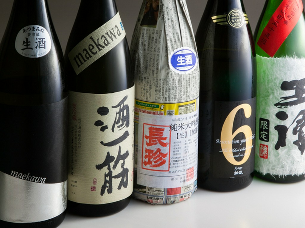 日本酒は吟醸酒を中心に約40種類