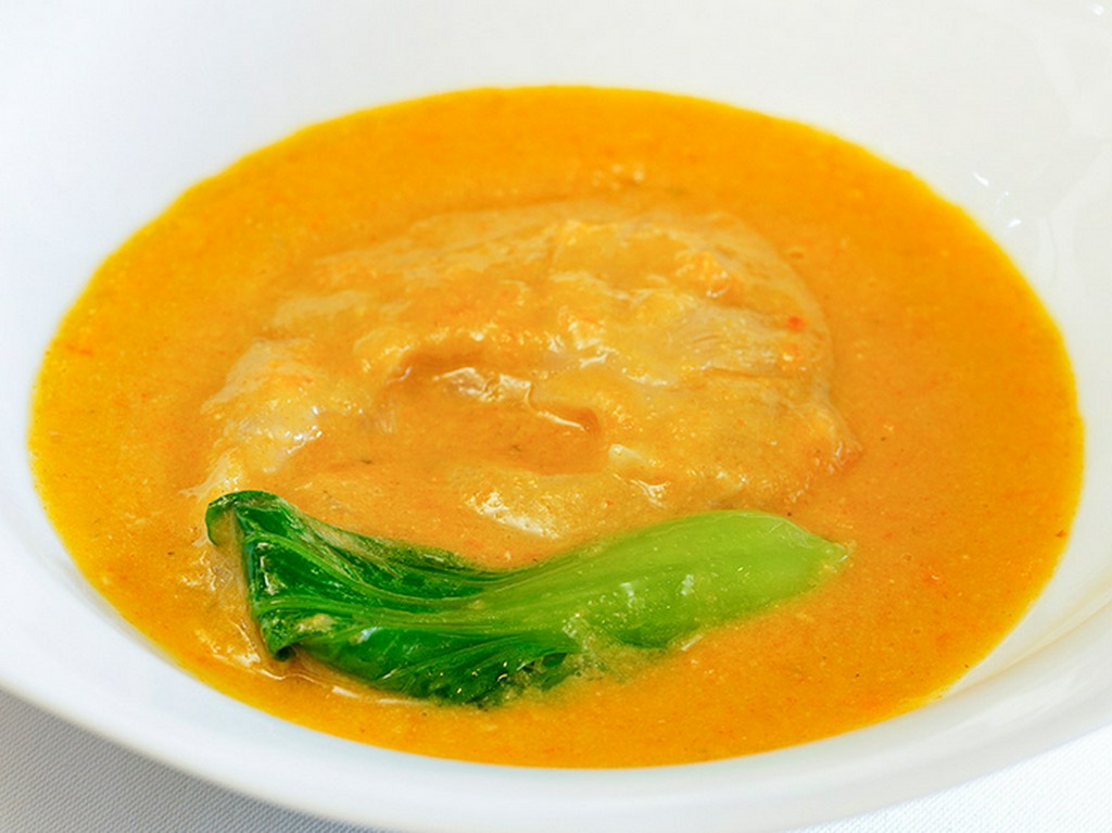 フカヒレと蟹味噌の煮込み