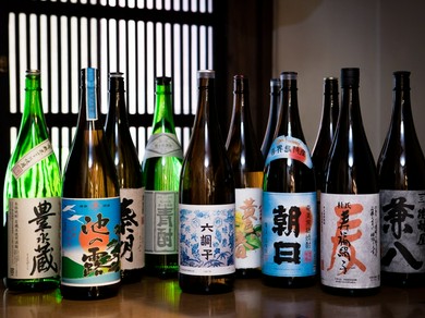 珍しい希少な全国各地の焼酎や日本酒を多数取り揃えています