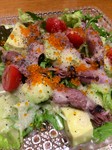 本日おすすめの鮮魚と、さっぱりとした新玉ねぎのドレッシングで和えた品。