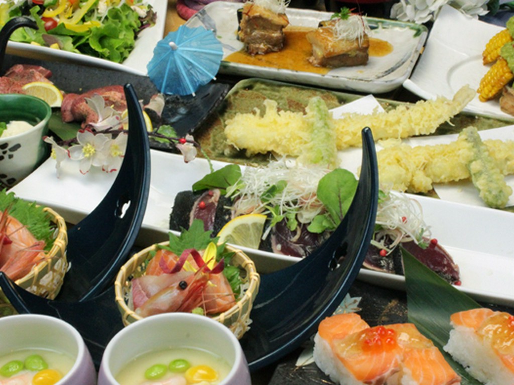 旬の素材を使った、季節の美味しさを味わえるコース。