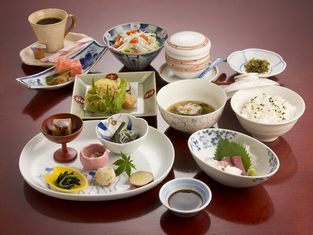 新日本料理 季之花