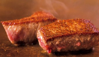 全5品 ステーキ2種盛合せのショートコース
山形牛、極上のステーキをお召し上がりください