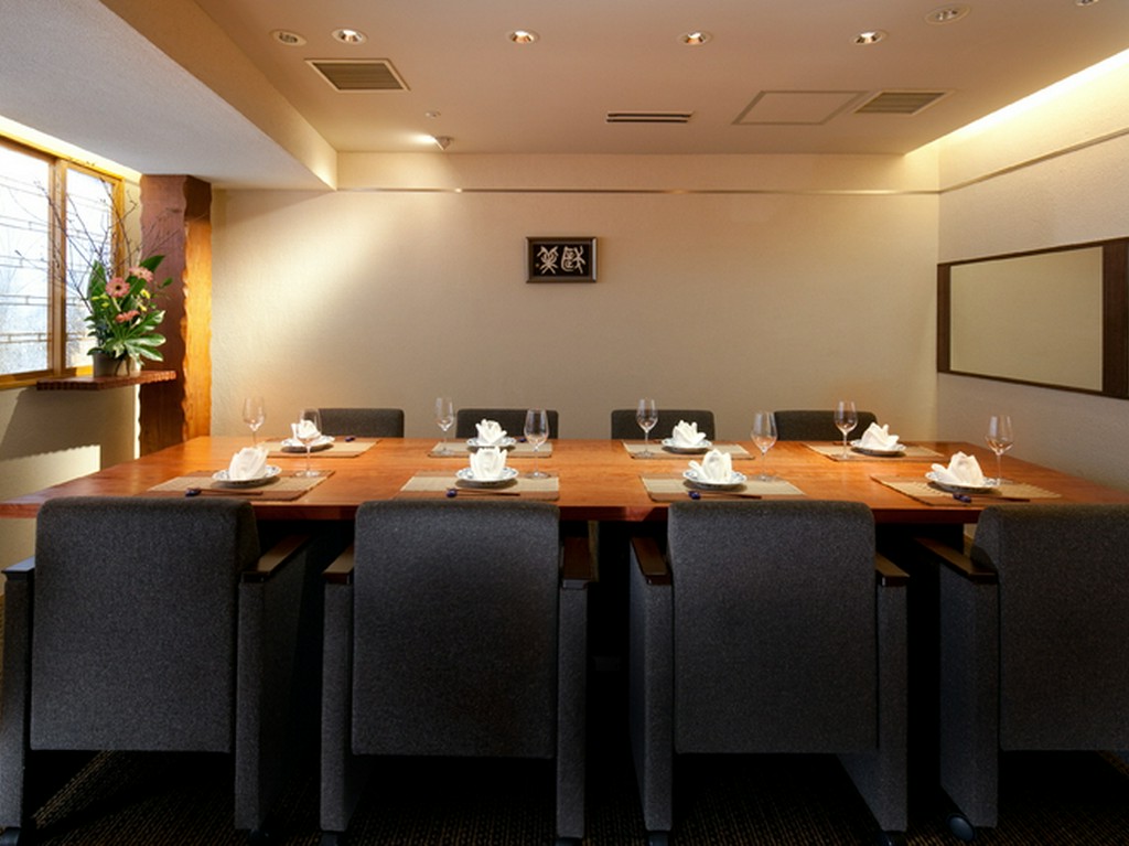 都会の喧騒を忘れて、落ち着いたひとときを。