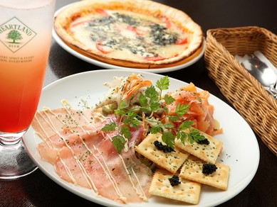 3時間飲み放題付きの女子会コースは3500円より！