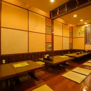 コース料理は、数ある【和台】のメニューの中から特に人気が高い料理が集結されています。店内には最大20人まで対応ができ、宴会を楽しめる座敷の大部屋も完備。少人数の宴会から貸切宴会まで幅広く対応しています。