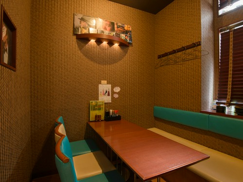 美味しい料理とお酒と共に話が弾む、少人数の宴会にも最適