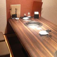 さまざまなシーンで利用できる、掘りごたつ席