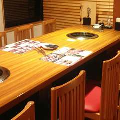 ゆっくりくつろげてうれしい個室、ご宴会にも最適な空間