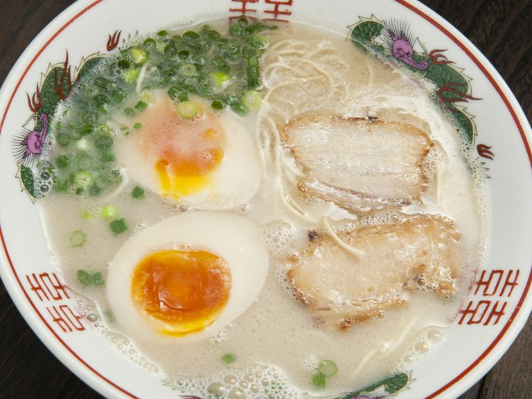 トロットロの黄味が美味しい味玉入り『味玉ラーメン』