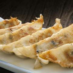 しっかりと食べるなら『餃子』もおすすめ
