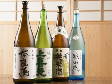 地酒をはじめ美味しい日本酒の品ぞろえに自信あり！