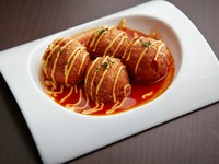 チーズを真ん中に入れた、アツアツホクホクのポテトチーズ。