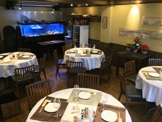 貸切パーティーは15名様から24名様迄対応可。