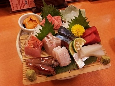 季節ごとの味わいをどうぞ『旬の刺身盛り合せ』