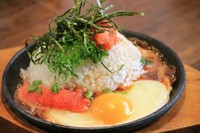 明太子、半熟玉子、バター醤油！　美味しいとこどりのどや盛り!!