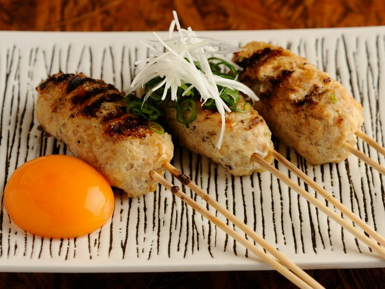 炭火でカリッと『つくね串3本』