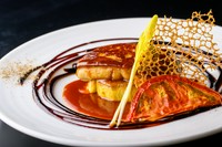 濃密なひとときを味わう『フォアグラのポワレ』