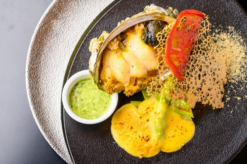 旬の素材に光る料理人の技