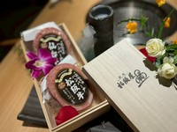 鉄板松阪屋監修のハンバーグ食べ比べ！！
皆様の多くのご要望にお応えして手土産をご用意させていただきました！
接待でのゲスト様への手土産にぜひ！！
