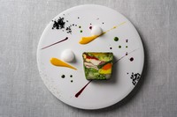 お客様ご自身で組立てるプリフィクスコースです。
8種類のテリーヌからお好きなものをお選び頂けます。
メインは3種類からお選びください。

ご接待、グループでのご予約も承っております。
お気軽にご相談下さい。