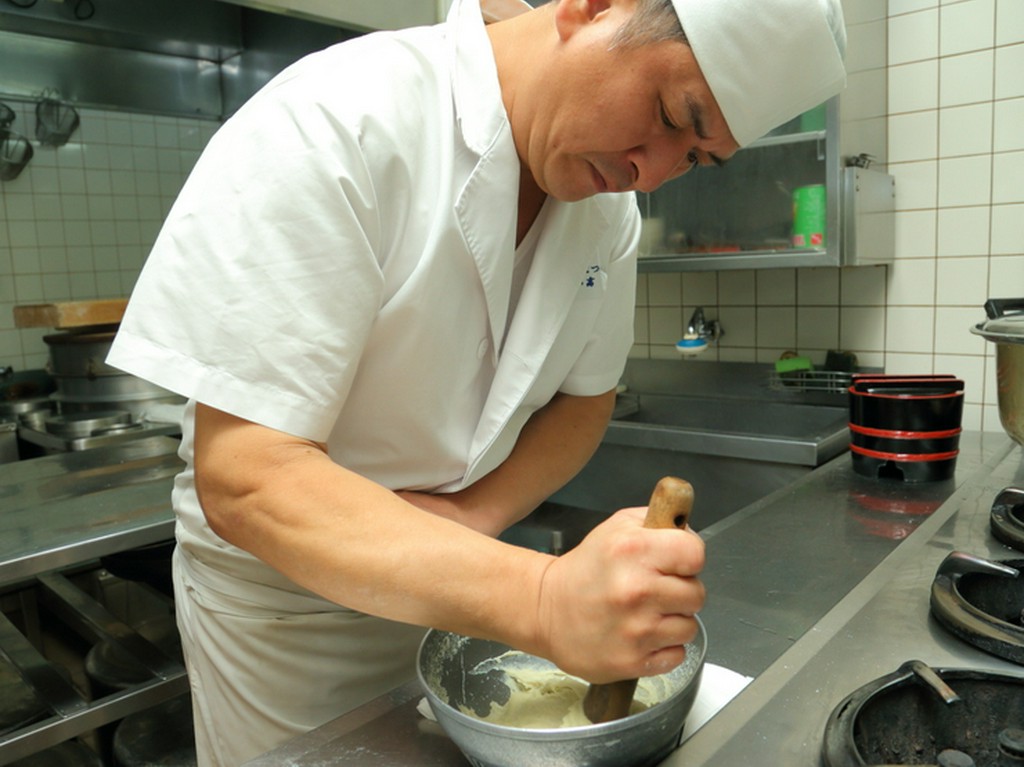 伝統と革新の見極めを的確に、【まつや】スタイルを守る