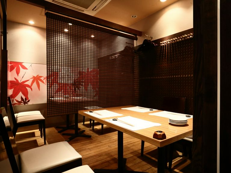 特別な日に使いたい、おしゃれな雰囲気の半個室