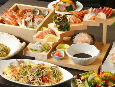 贅沢な海鮮せいろ蒸しや四万十鶏のチーズ焼き・ローストビーフなどが味わえる各種ご宴会に喜ばれるコース！