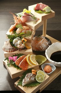 素材へのこだわりと、一手間かけた料理を・・・