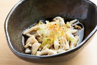 コリコリ食感がやみつきになる『酢もつ』