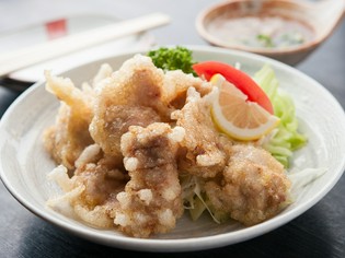 肉や魚、野菜など、食材の美味しさを引き出す料理を