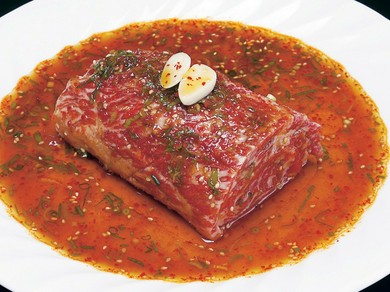 厳選した食材や季節に合わせたタレを使用!生ビールやワインに!