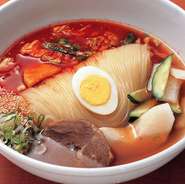 辛さ5段階：薄・普通・中辛・大辛・激辛ハーフサイズ　550円※写真はイメージです。