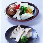 玉葱・長葱・ピーマン・人参・椎茸　等々※写真はイメージです。