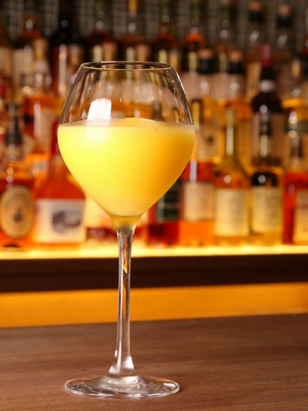 自然の味を楽しめる『季節のフレッシュフルーツカクテル 全種』