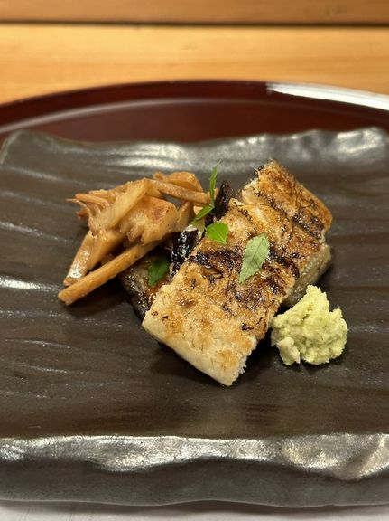 活うなぎ蒲焼き