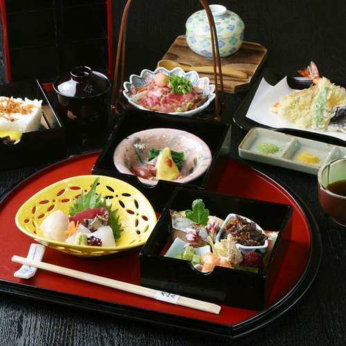 新懐石 やませ 松阪/紀勢/日本料理・懐石・会席 写真 | ヒトサラ