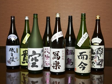 地酒や焼酎をはじめとした『お酒』も豊富に取り揃えています