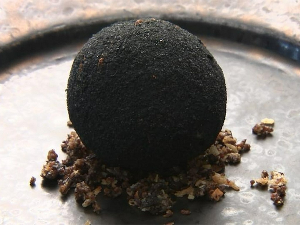 黒トリュフのアランチーニ