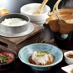 名物！ 鯛茶漬け（香の物付き）