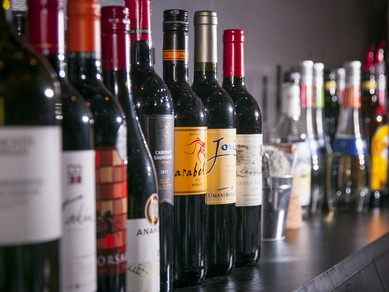 ドリンクはおしゃれな雰囲気を引き立てるワインがおすすめ