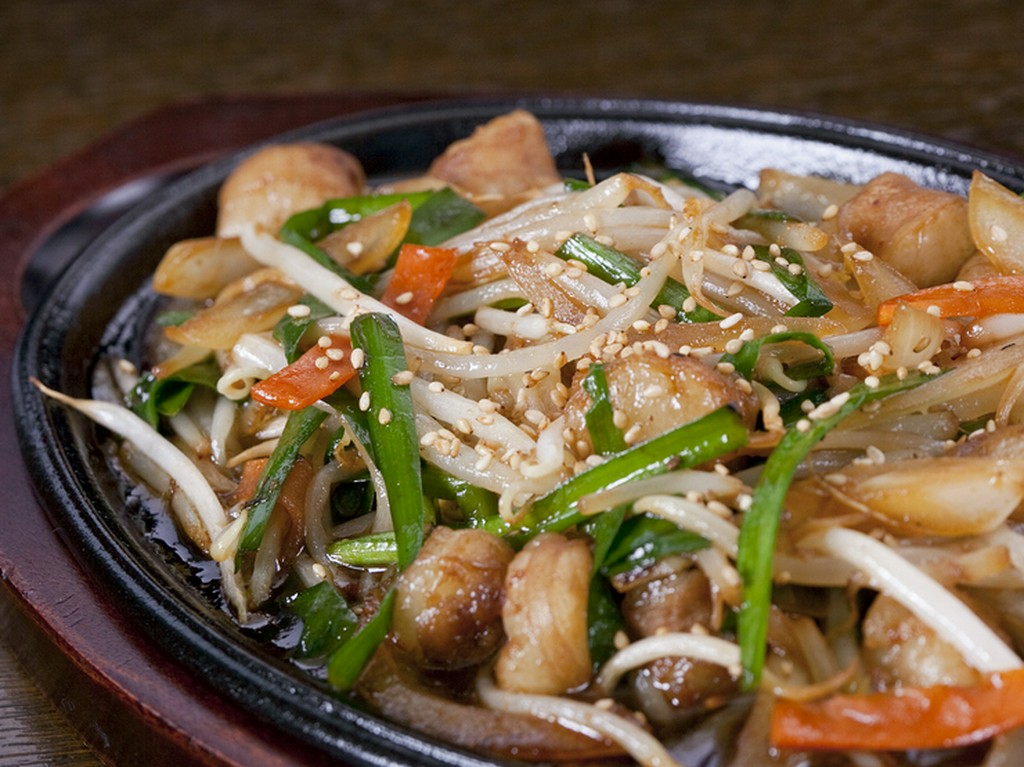 仕上げの甘味噌が食欲をそそる『パイプスタミナ焼』