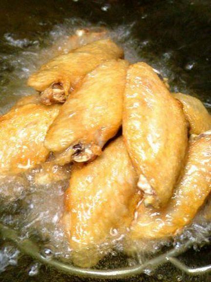 スパイシー手羽先