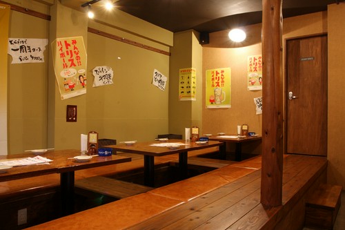 別室の宴会が可能。掘りごたつ席はくつろぎ感満点