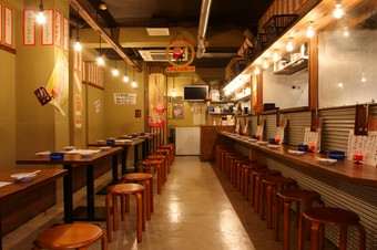 「高炭酸ハイボール」と鶏料理が楽しめる居酒屋