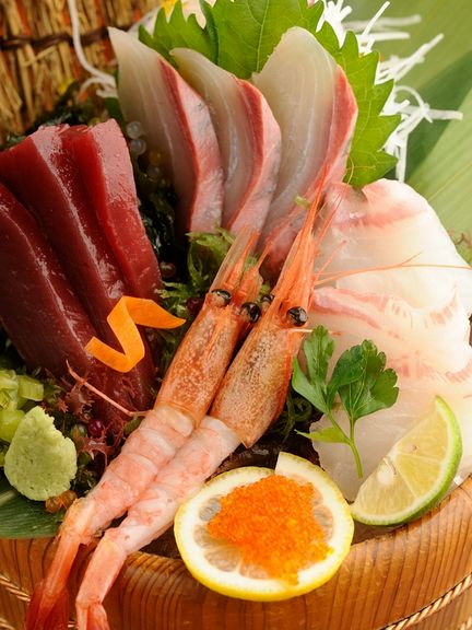 獲れたての味わいを満喫できる『ごっつい盛り』