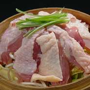 阿波尾鶏と旬野菜のセイロ