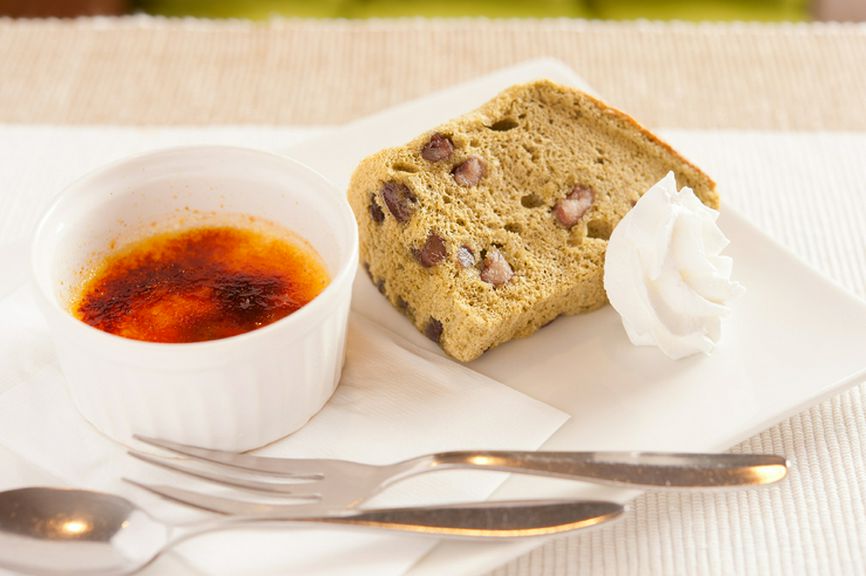 濃厚な生クリームを使用した、こってり風味のクリームブリュレ