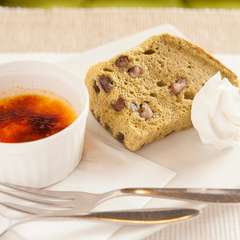 12月を除く毎月3日間、ディナーのデザートが食べ放題に